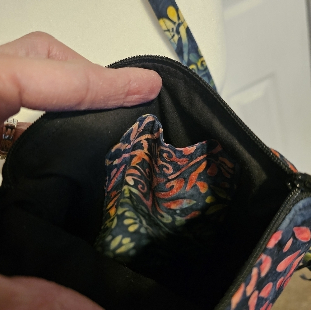 Crossbody Purse - Picture 4 of 4